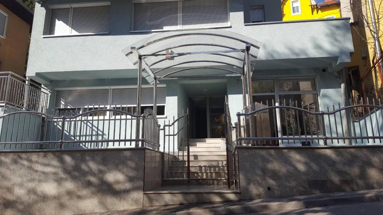 Apartment Esha Sarajevo Luaran gambar
